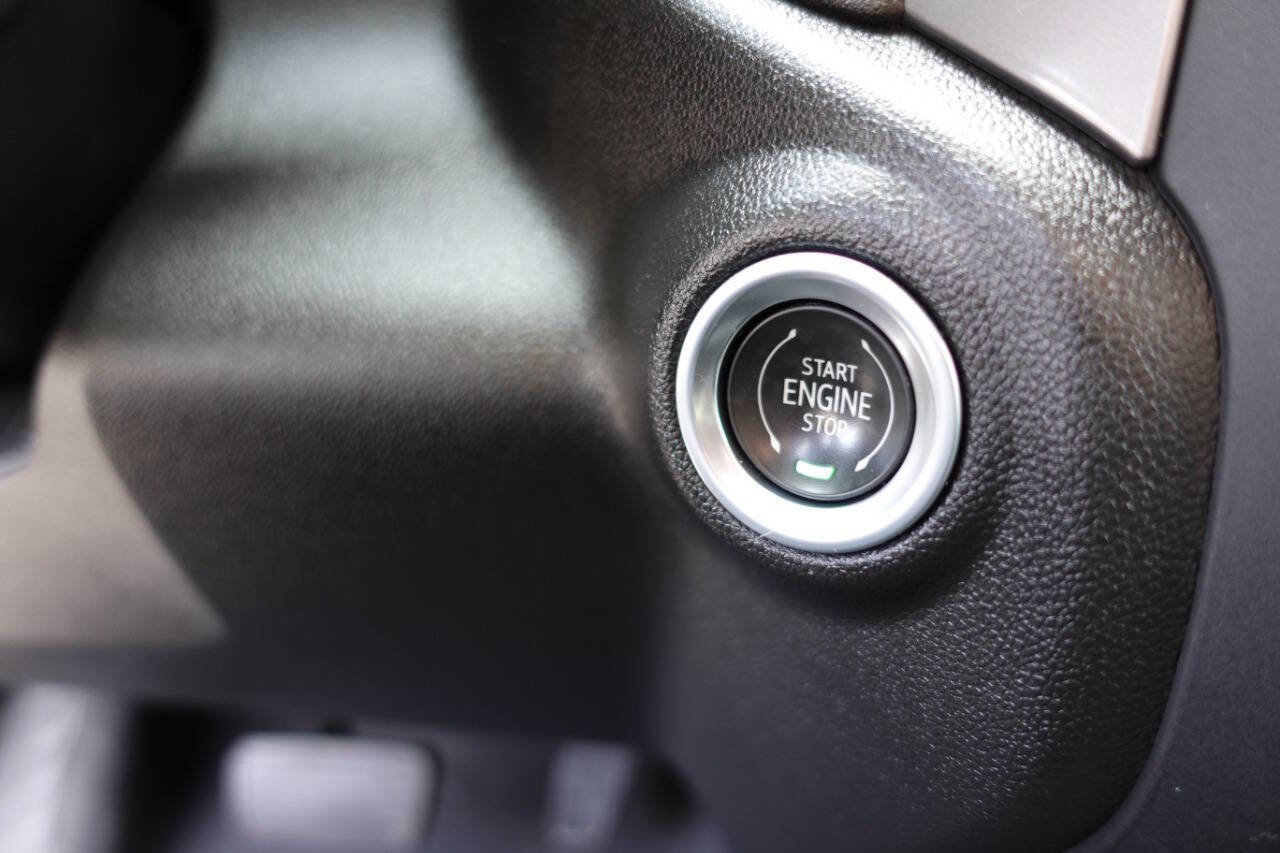 Used 2023 GMC Sierra 1500 Pro w/ Graphite Edition image 44