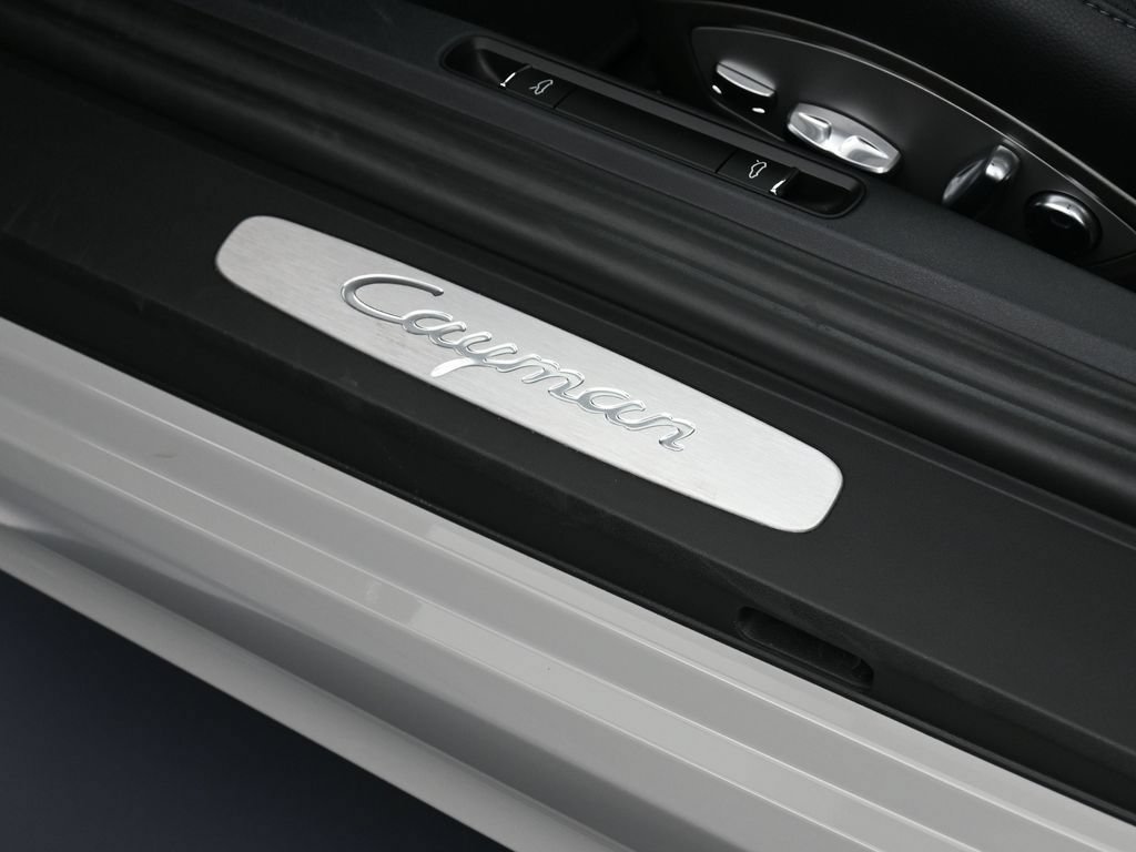 Certified 2024 Porsche 718 Cayman RWD image 16