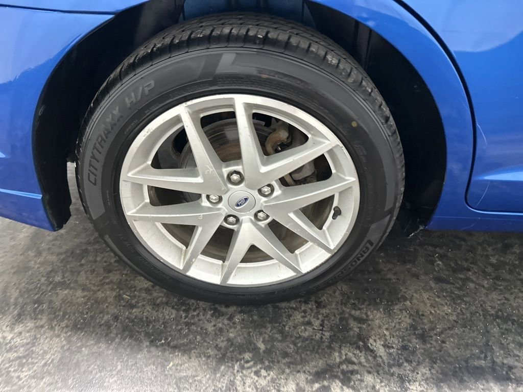 Used 2012 Ford Fusion SEL FWD image 5