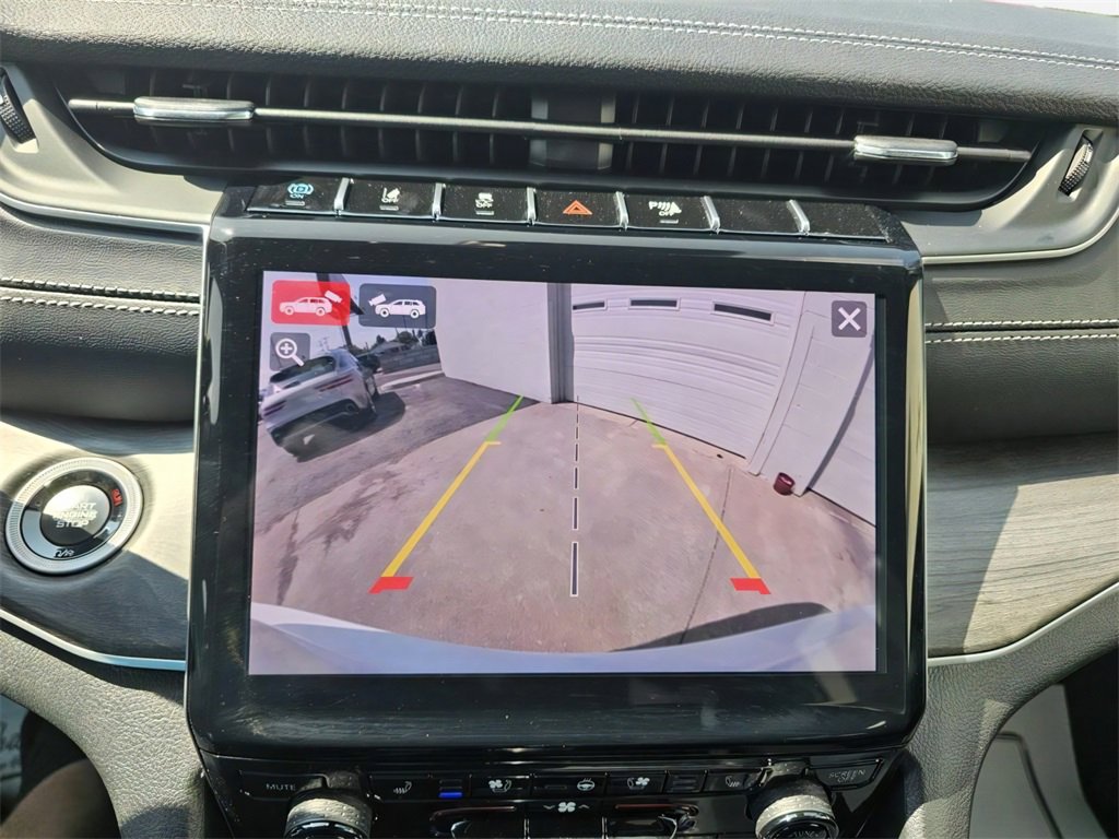 Used 2025 Jeep Grand Cherokee Limited 4xe image 19