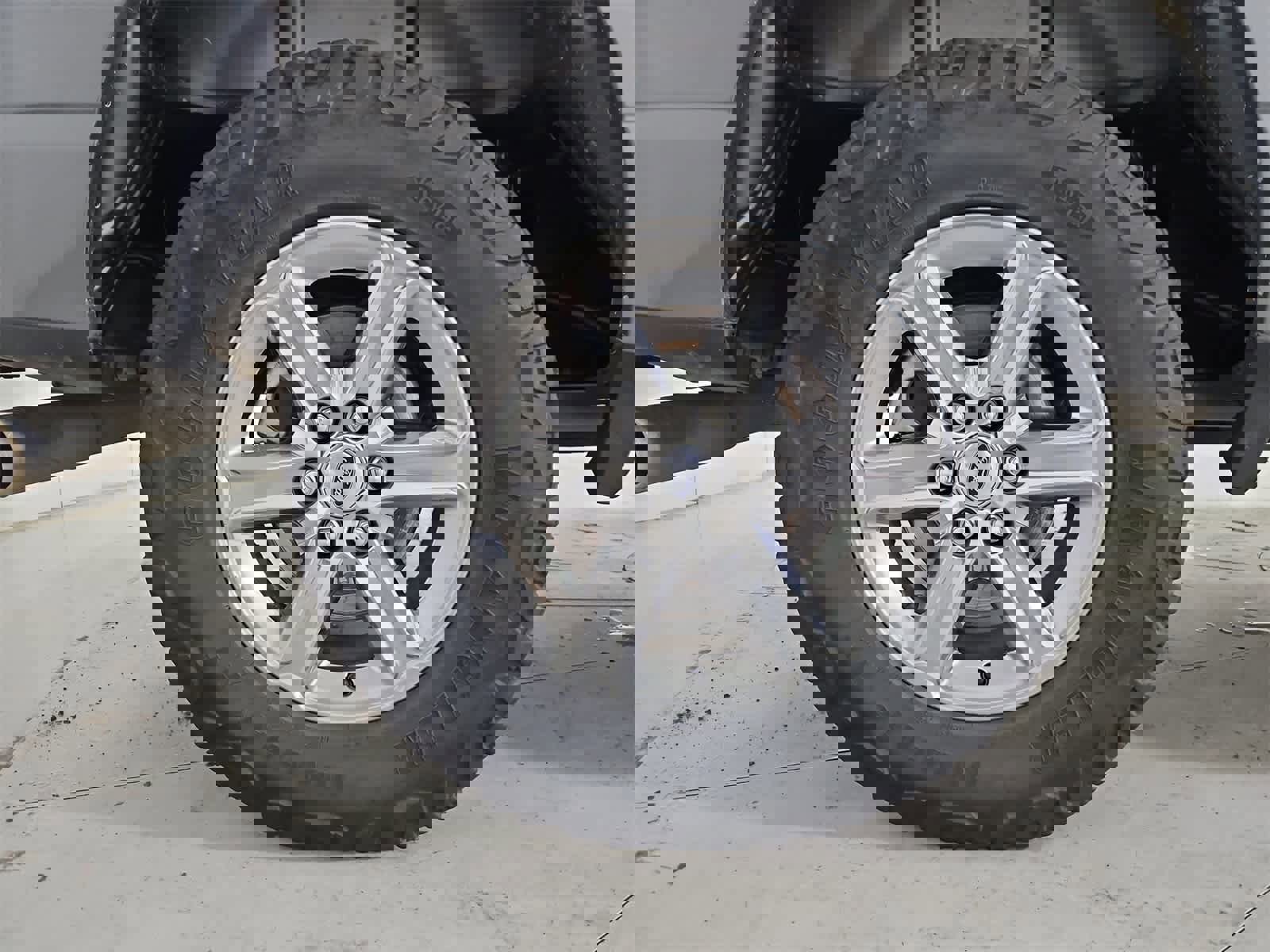 Used 2024 Ford F150 XLT w/ FX4 Off-Road Package image 13