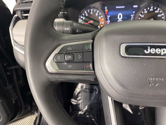 Used 2023 Jeep Compass Limited w/ Sun and Sound Group AWD/4WD image 27