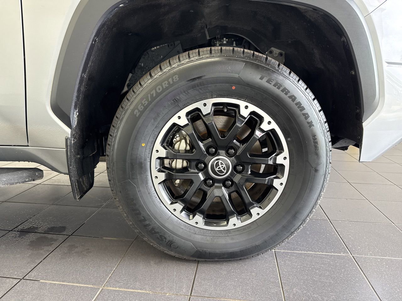 Used 2024 Toyota Tundra SR5 w/ TRD Off-Road Package AWD/4WD image 50