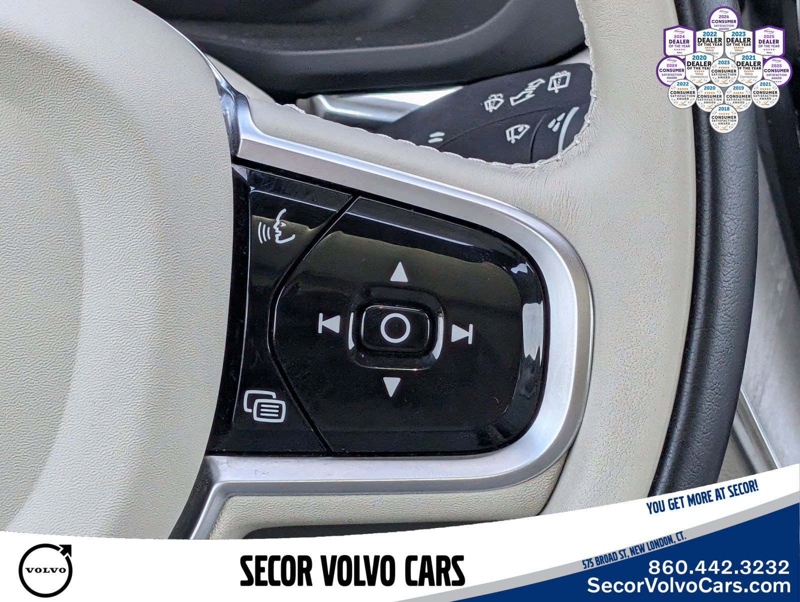 Certified 2023 Volvo XC60 B5 Plus w/ Climate Package AWD/4WD image 19