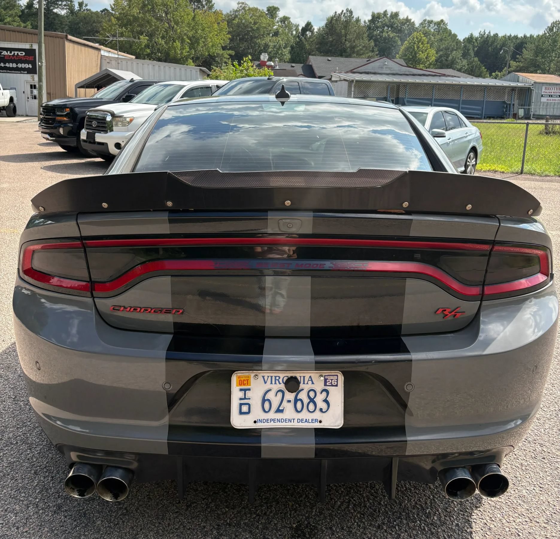 Used 2018 Dodge Charger R/T RWD image 6