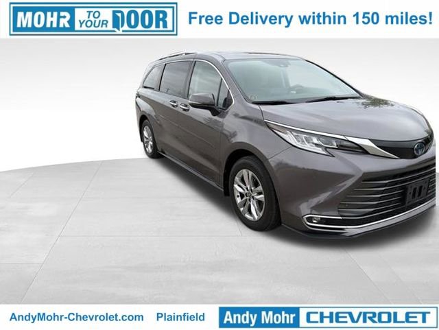 Used 2022 Toyota Sienna Limited AWD/4WD image 7