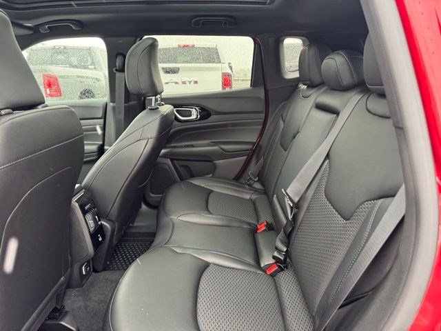 New 2026 Jeep Compass Latitude w/ Sun and Sound Group image 28
