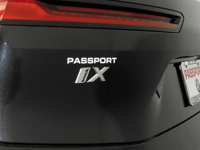 Used 2026 BMW iX xDrive60 image 7