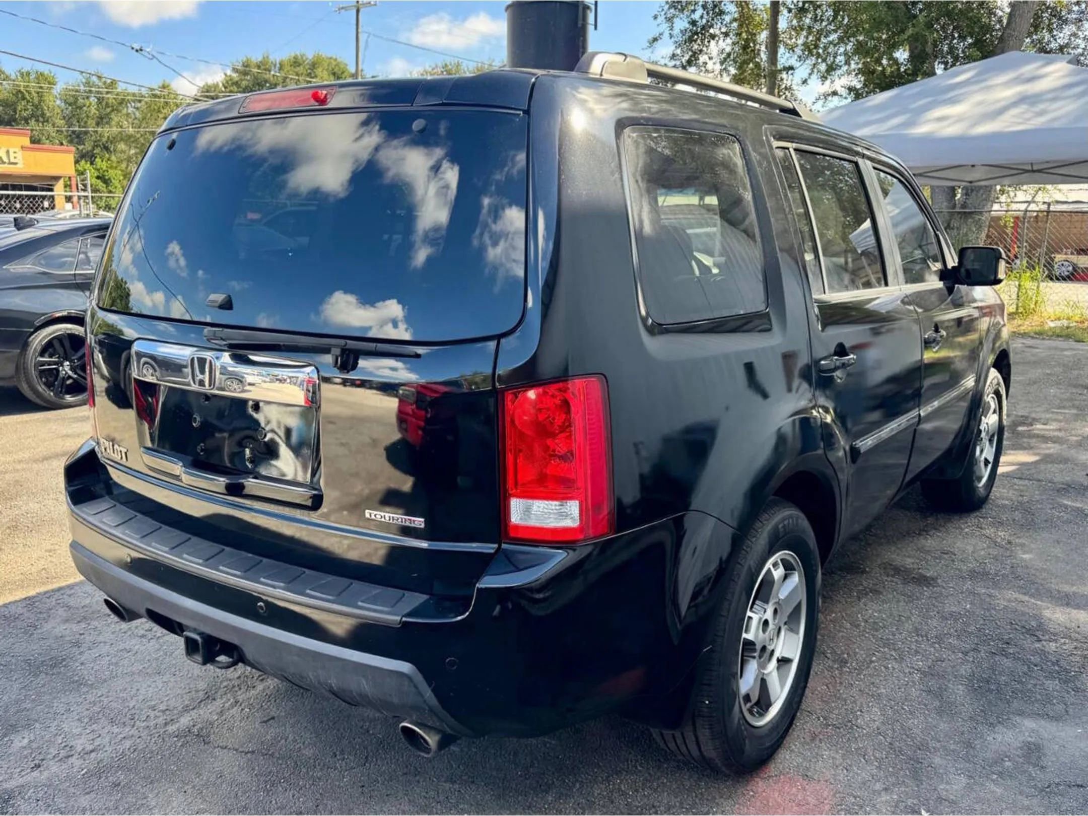 Used 2011 Honda Pilot Touring image 11