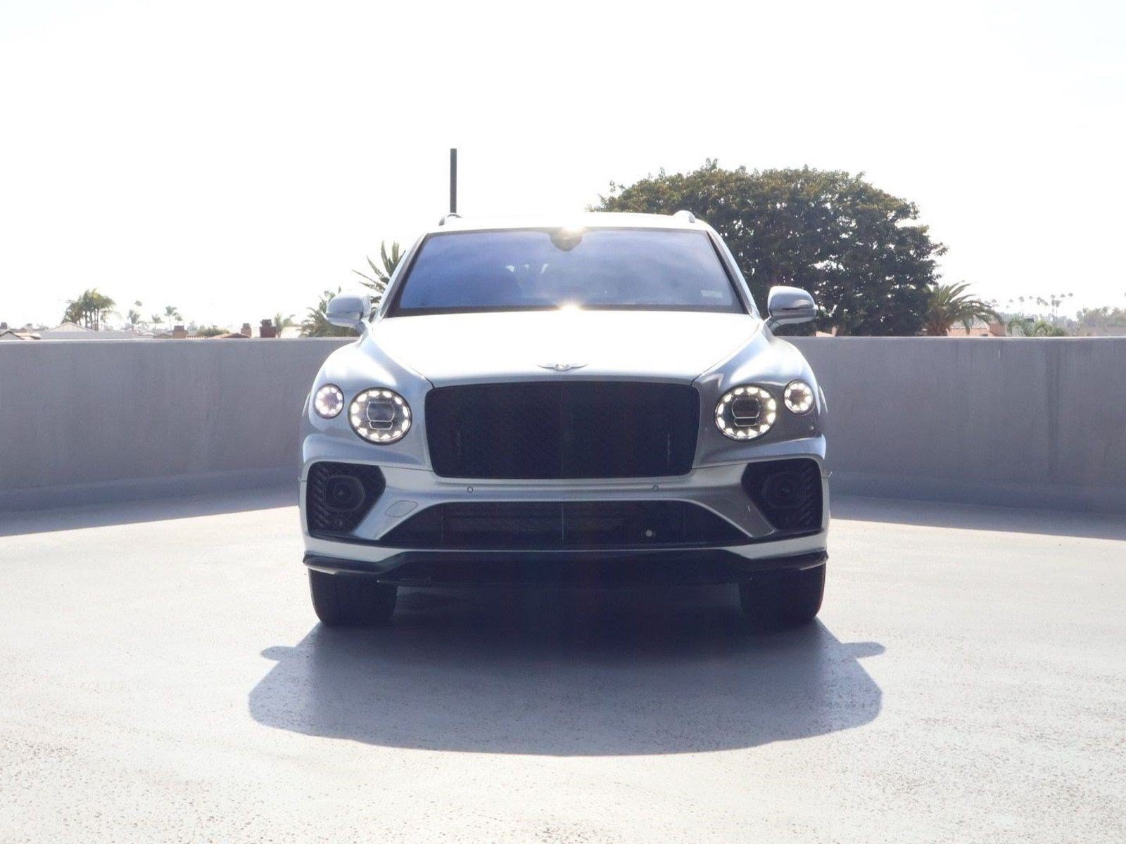 Certified 2023 Bentley Bentayga Speed AWD/4WD image 10
