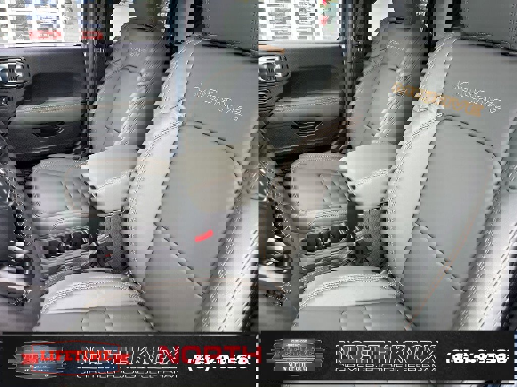 New 2025 Jeep Gladiator Mojave w/ Safety Group image 4