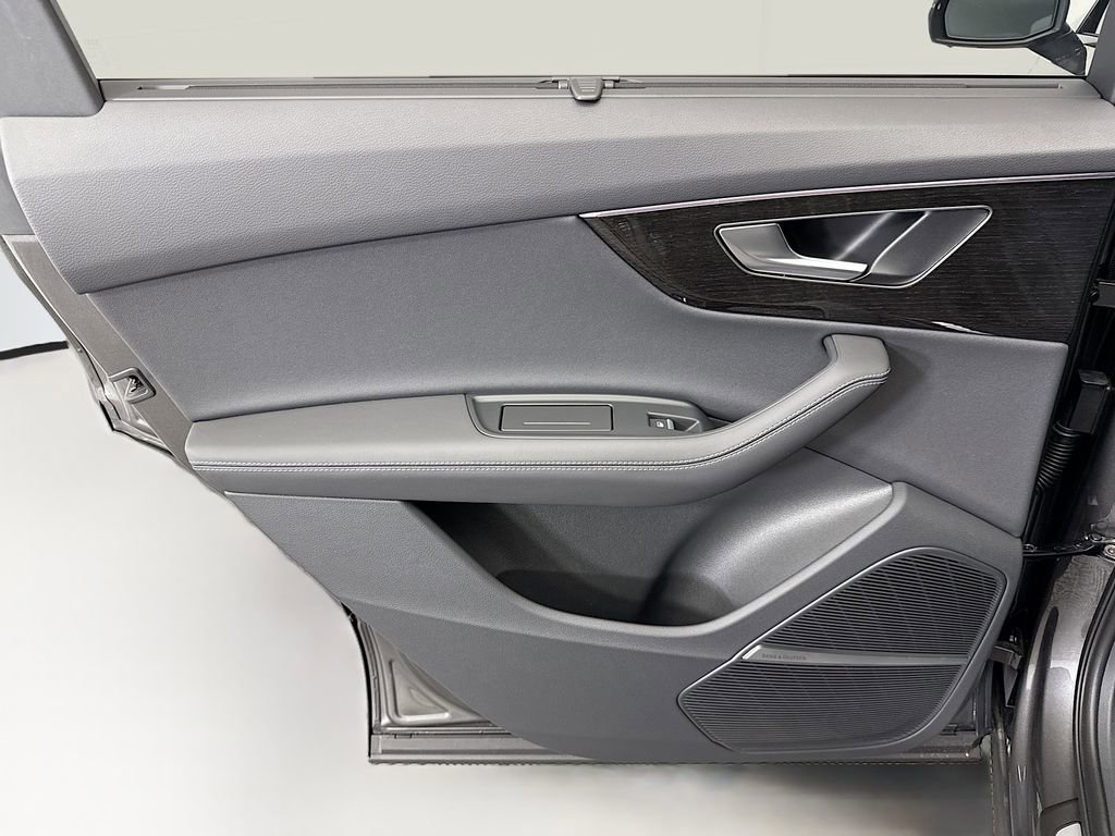 New 2026 Audi Q7 3.0T Premium Plus image 24