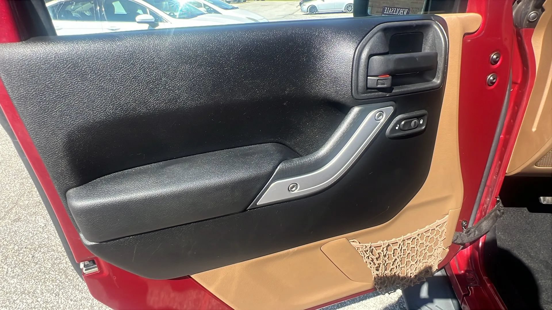 Used 2013 Jeep Wrangler Sahara w/ Dual Top Group AWD/4WD image 10