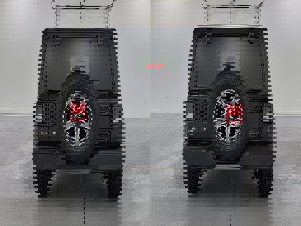 Used 2018 Jeep Wrangler Unlimited Sport S image 8