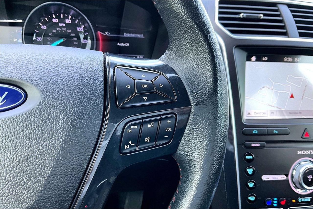 Used 2019 Ford Explorer Sport w/ Equipment Group 401A AWD/4WD image 30