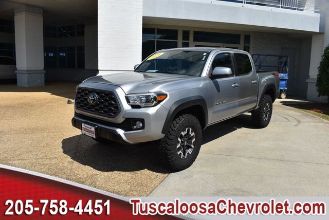 Used 2021 Toyota Tacoma TRD Off-Road w/ Technology Package AWD/4WD image 5