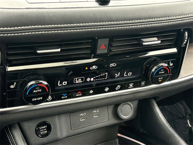 Certified 2024 Nissan Rogue Platinum w/ Platinum Premium Package image 16