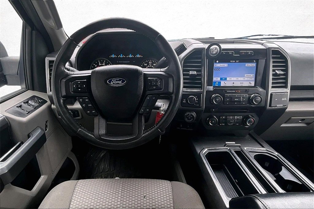 Used 2017 Ford F150 XLT w/ Equipment Group 302A Luxury image 10