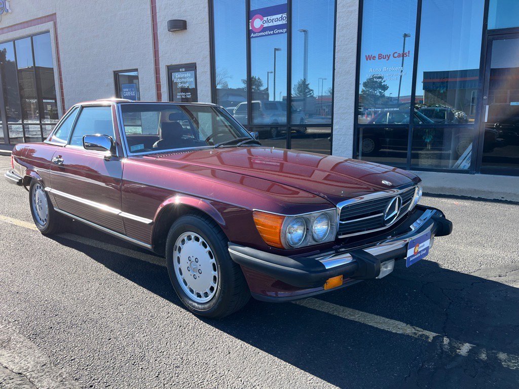 Used 1987 Mercedes-Benz 560 SL image 1