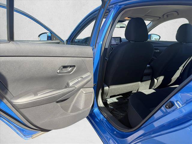 Used 2024 Nissan Sentra SV FWD image 21