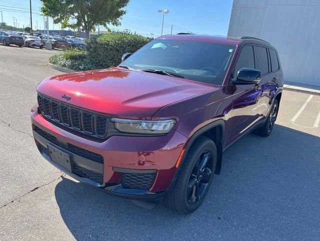 Used 2022 Jeep Grand Cherokee L Laredo AWD/4WD image 3