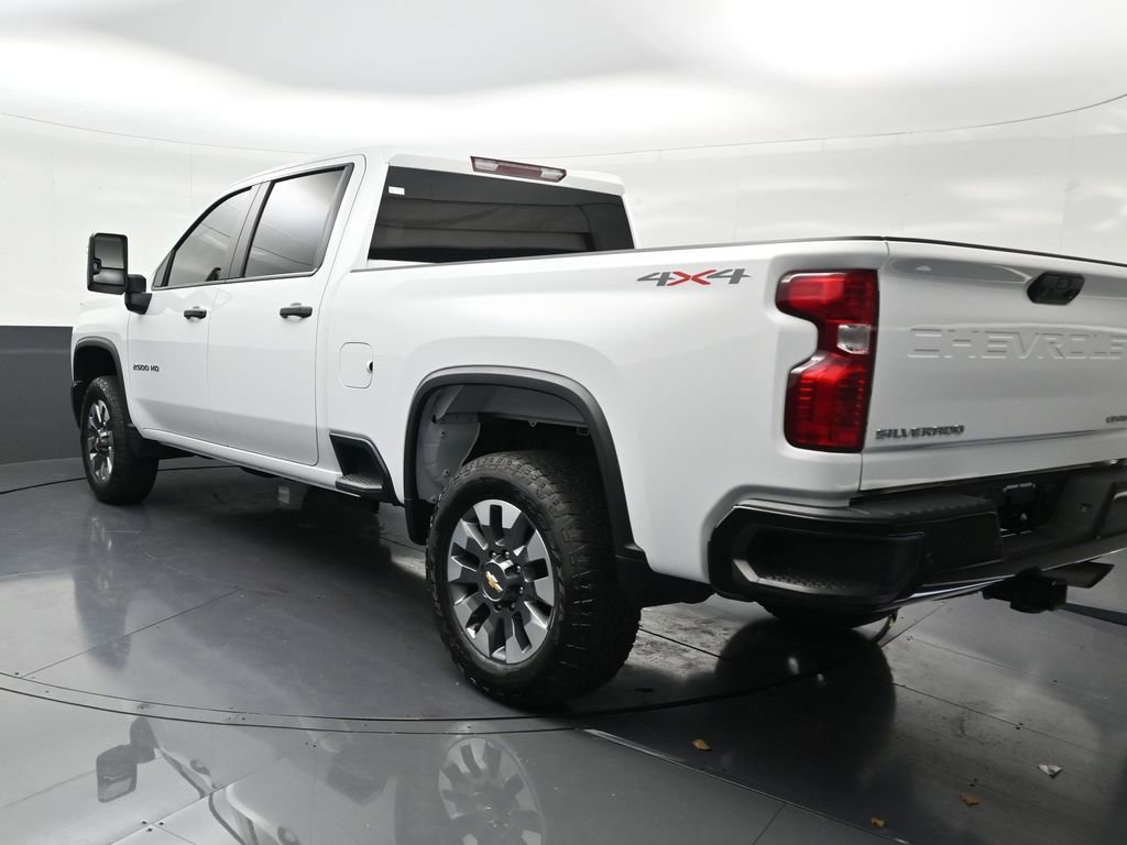 Used 2024 Chevrolet Silverado 2500 Custom w/ Custom Value Package AWD/4WD image 3