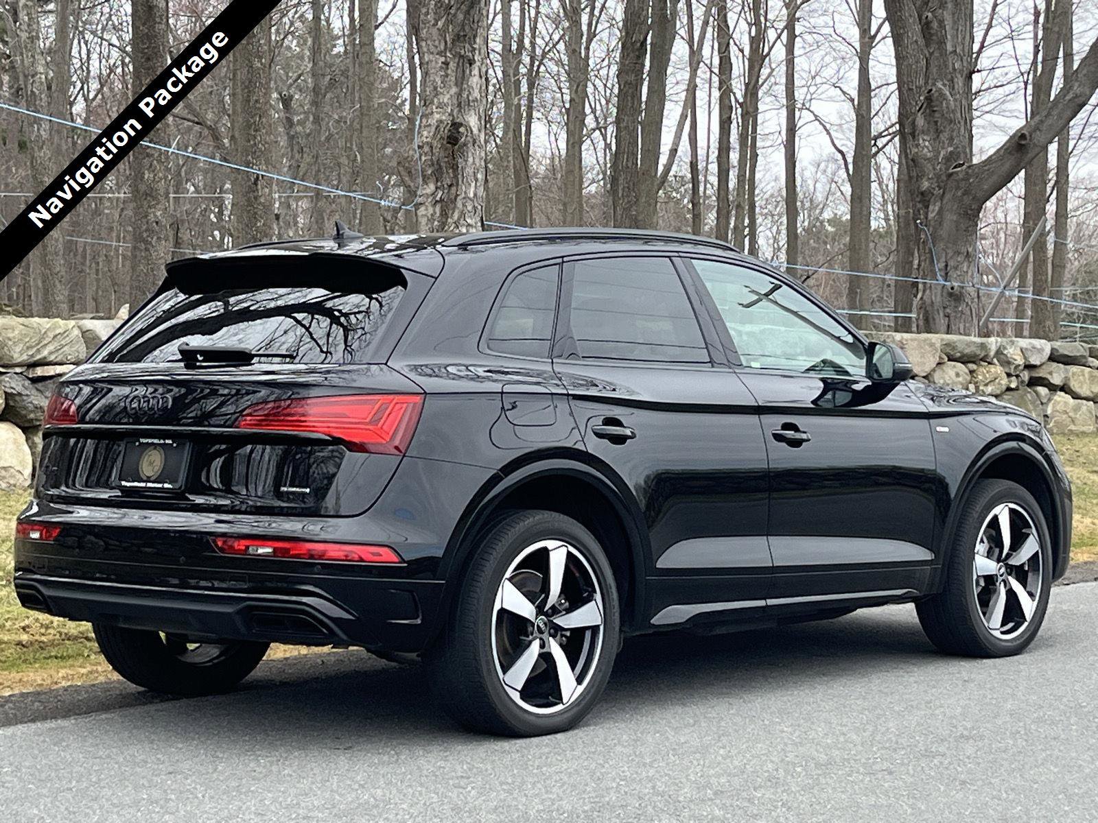 Used 2022 Audi Q5 2.0T Premium Plus w/ Premium Plus Package image 3