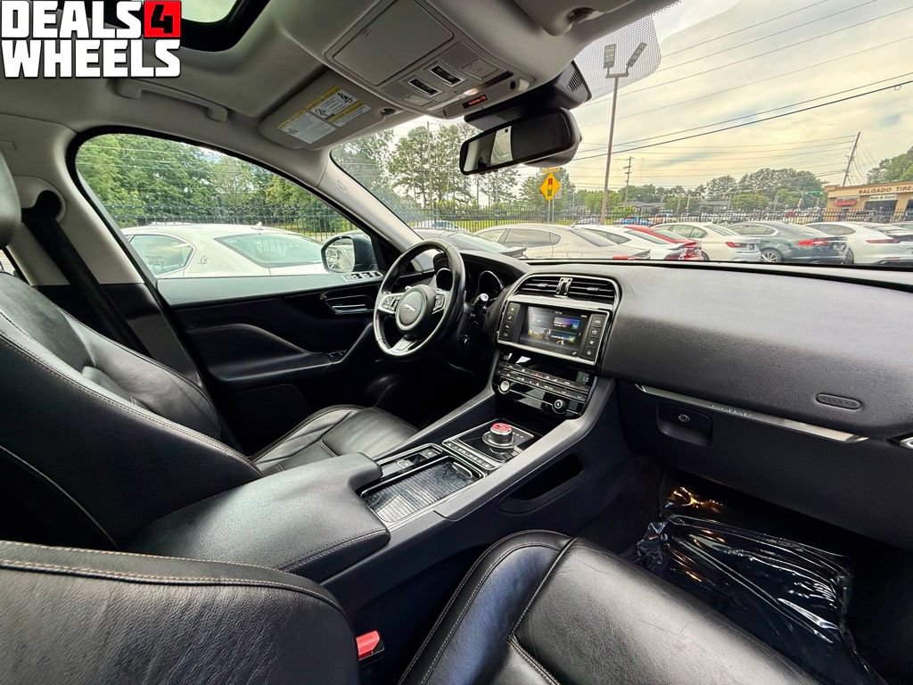 Used 2018 Jaguar F-PACE Prestige AWD/4WD image 30