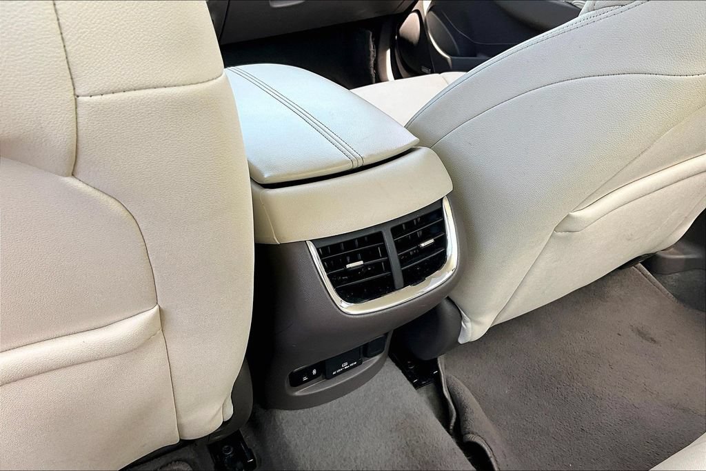 Used 2024 Chevrolet Malibu LT FWD image 10