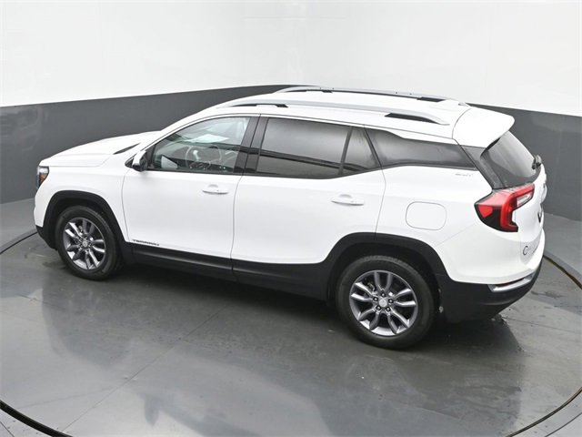 Used 2023 GMC Terrain SLT w/ LPO, Floor Liner Package image 40