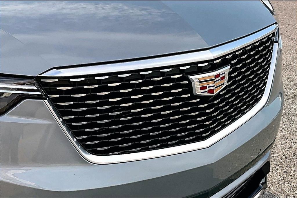 Certified 2024 Cadillac XT6 Premium Luxury w/ Technology Package image 29