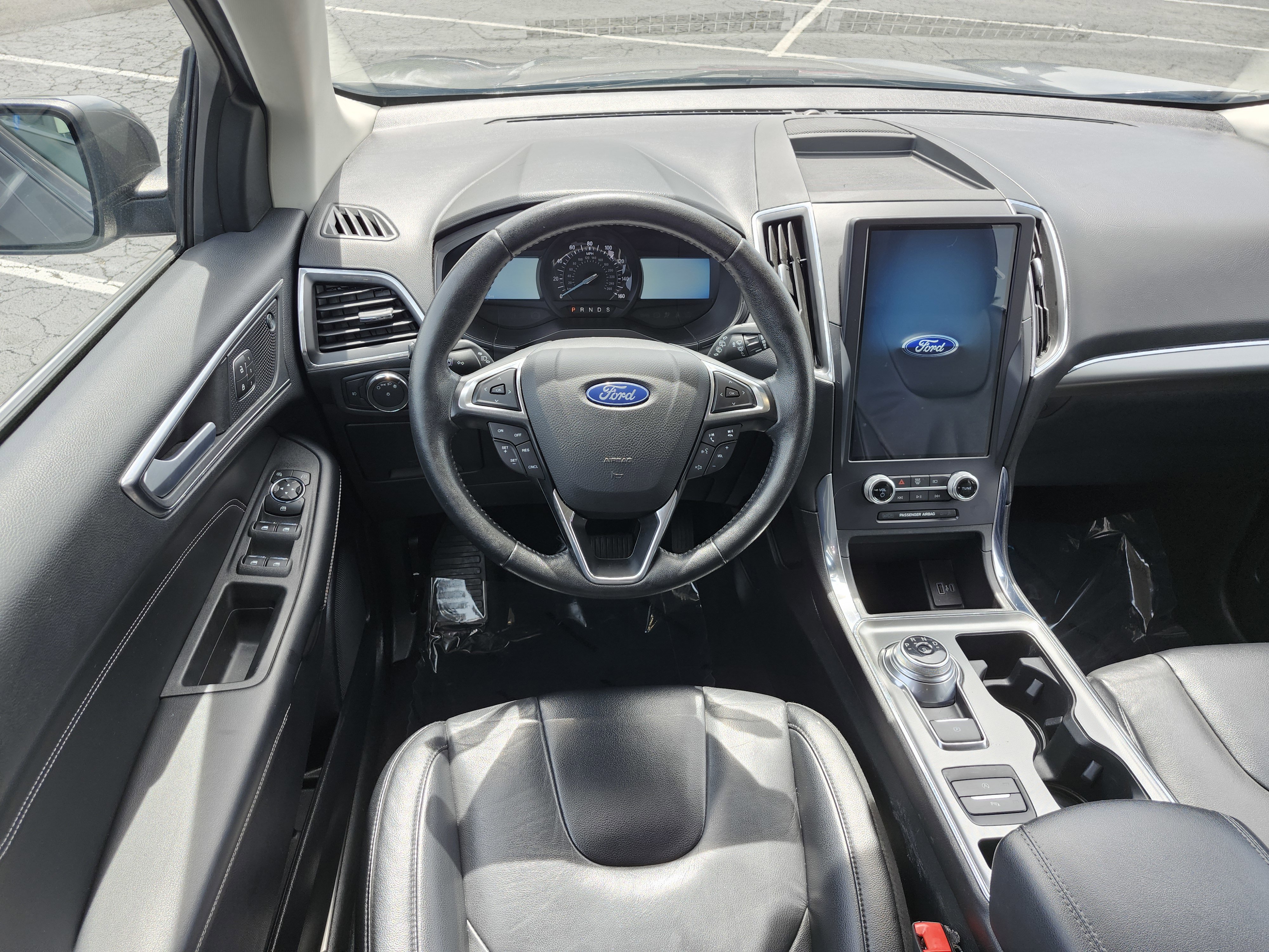 Used 2022 Ford Edge Titanium AWD/4WD image 29