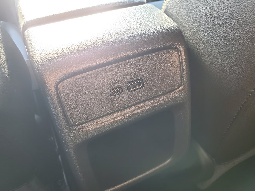 Used 2024 Chevrolet Trax LT w/ Driver Confidence Package FWD image 9