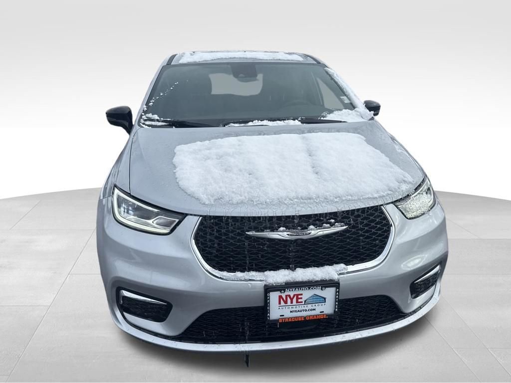 New 2026 Chrysler Pacifica Select image 8
