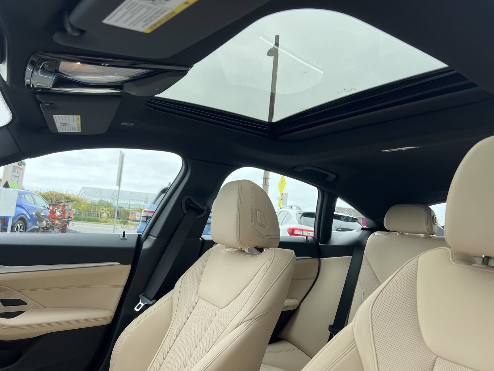New 2026 BMW i4 xDrive40i AWD/4WD image 24