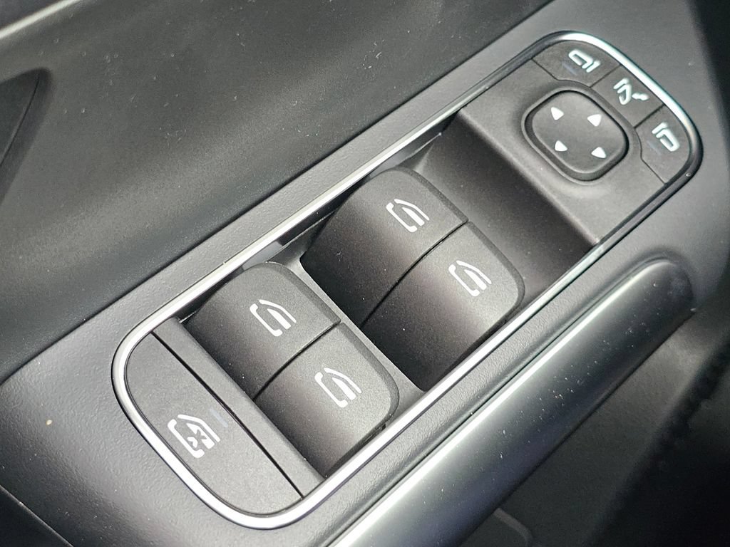New 2026 Mercedes-Benz GLA 250 4MATIC image 26