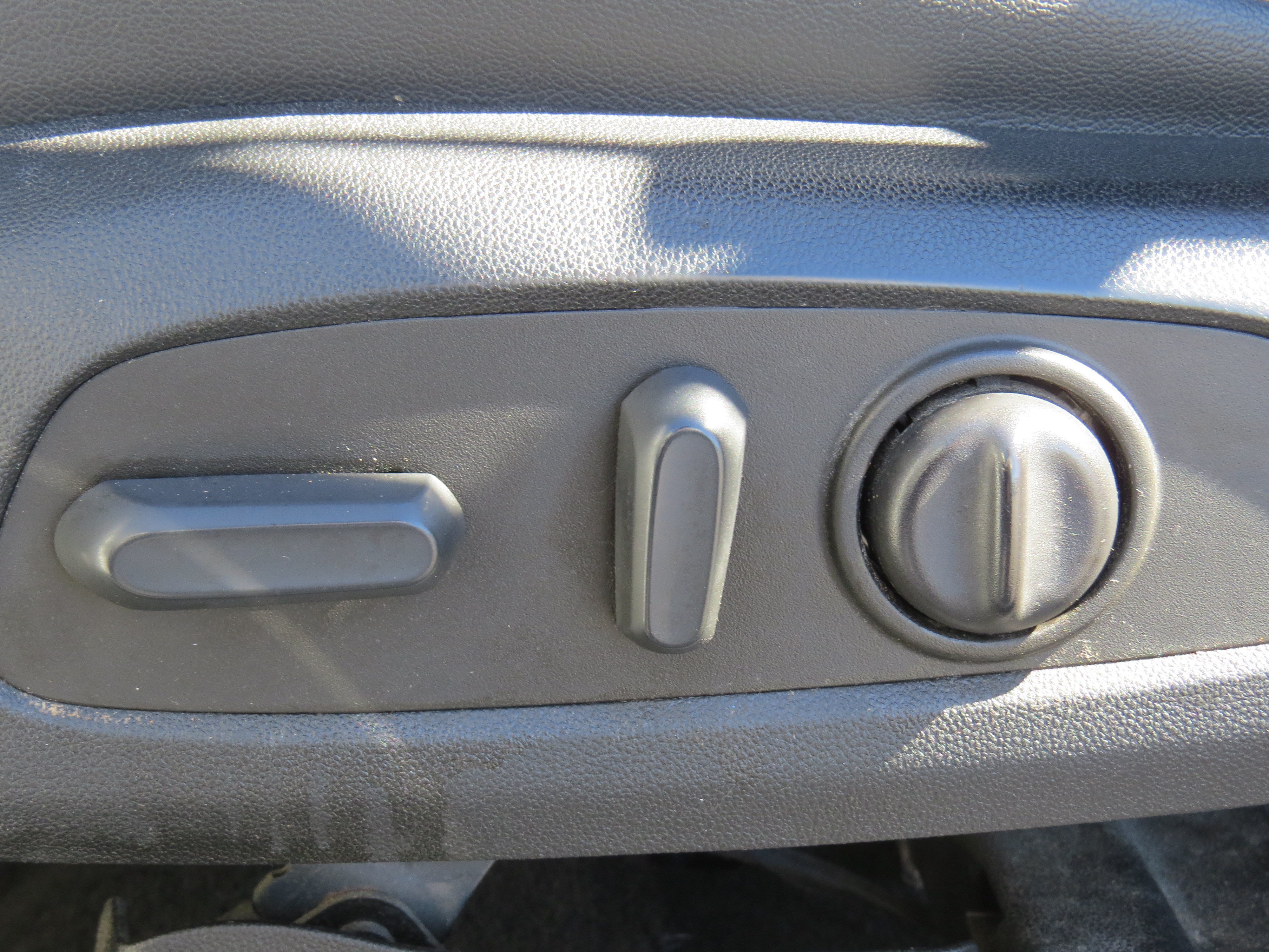 Used 2022 Chevrolet Traverse LT AWD/4WD image 15