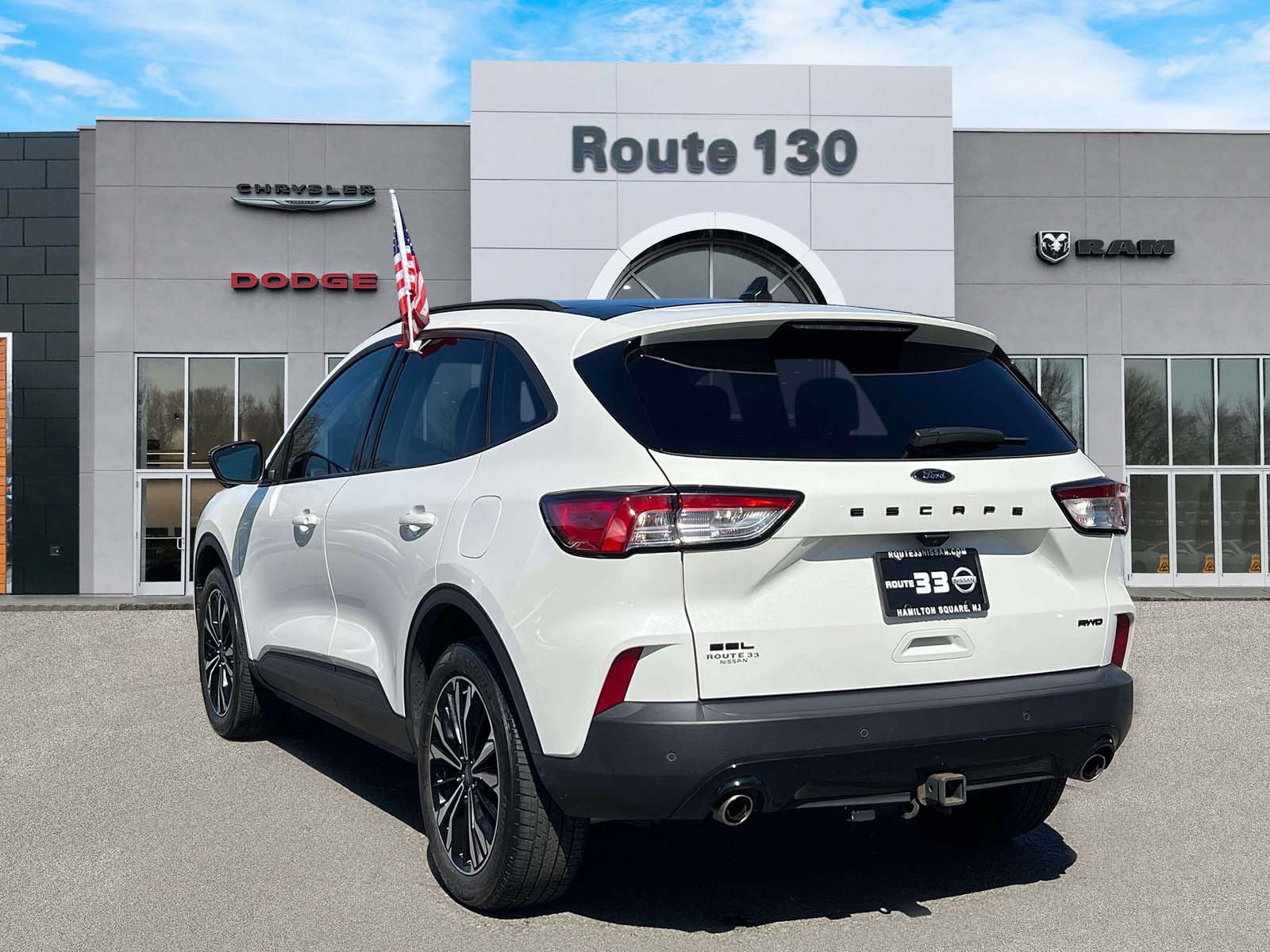 Used 2022 Ford Escape SEL w/ SEL Stealth AWD Package image 3