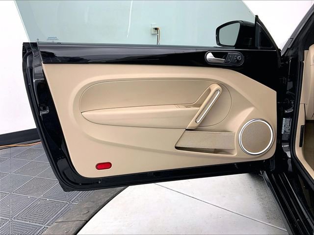 Used 2015 Volkswagen Beetle 1.8T image 21