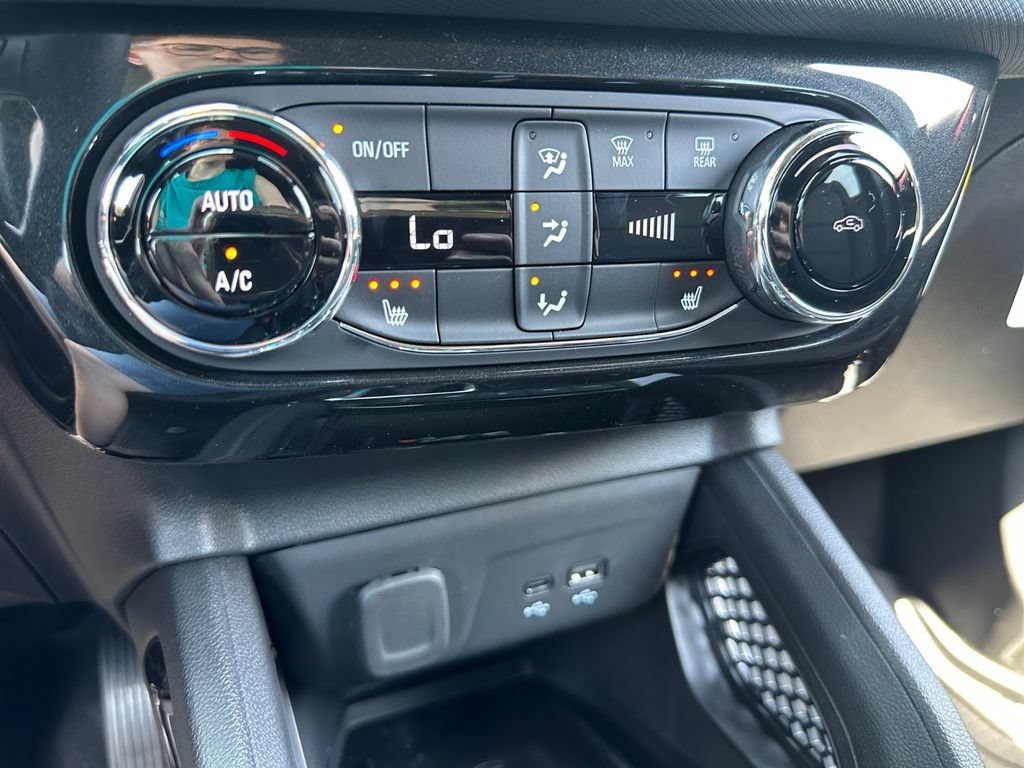 New 2026 Chevrolet TrailBlazer RS w/ Convenience Package AWD/4WD image 30