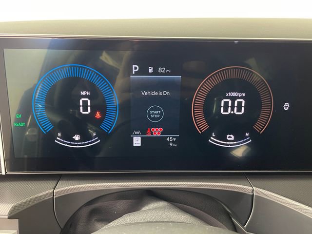 New 2026 Hyundai Santa Fe SE image 3