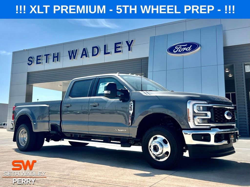 New 2026 Ford F350 XLT image 1