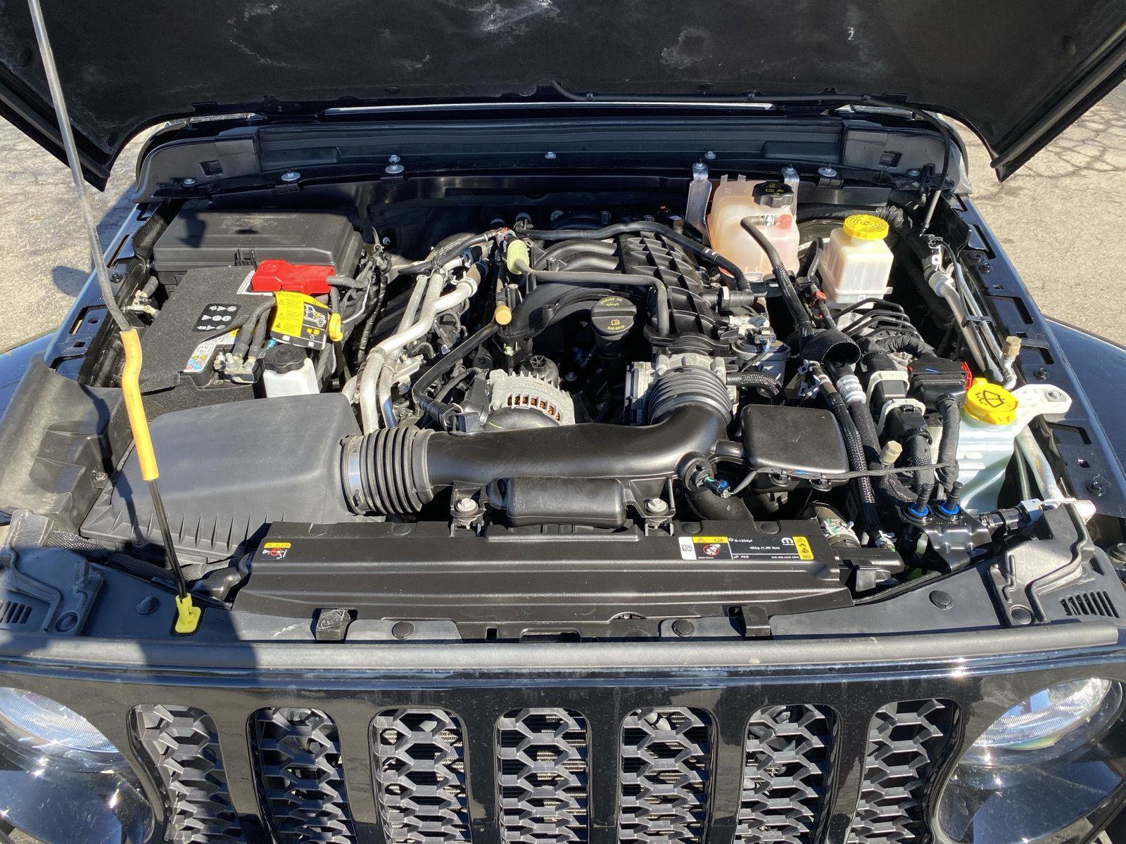 Used 2022 Jeep Gladiator Sport image 29