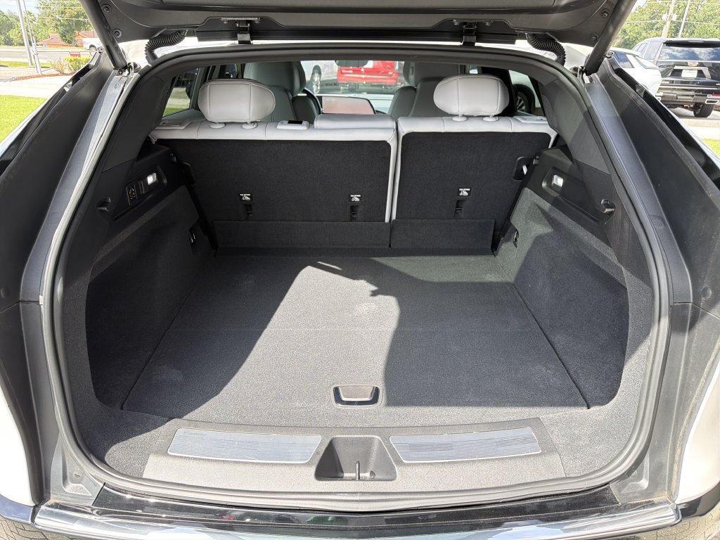 Certified 2024 Cadillac Lyriq Luxury w/ LPO, Floor Liner Package RWD image 15