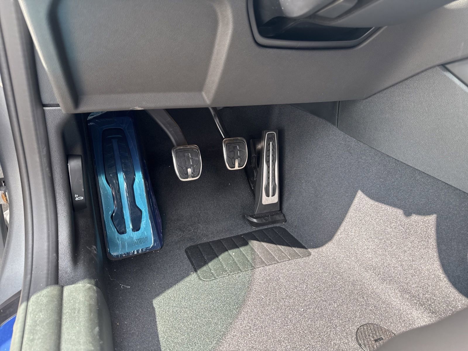 New 2025 BMW M2 w/ Lighting Package image 19