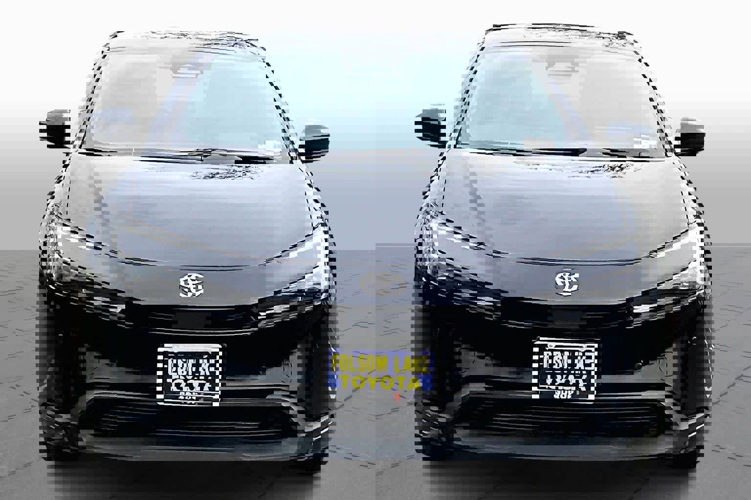 Used 2024 Toyota Prius LE image 3