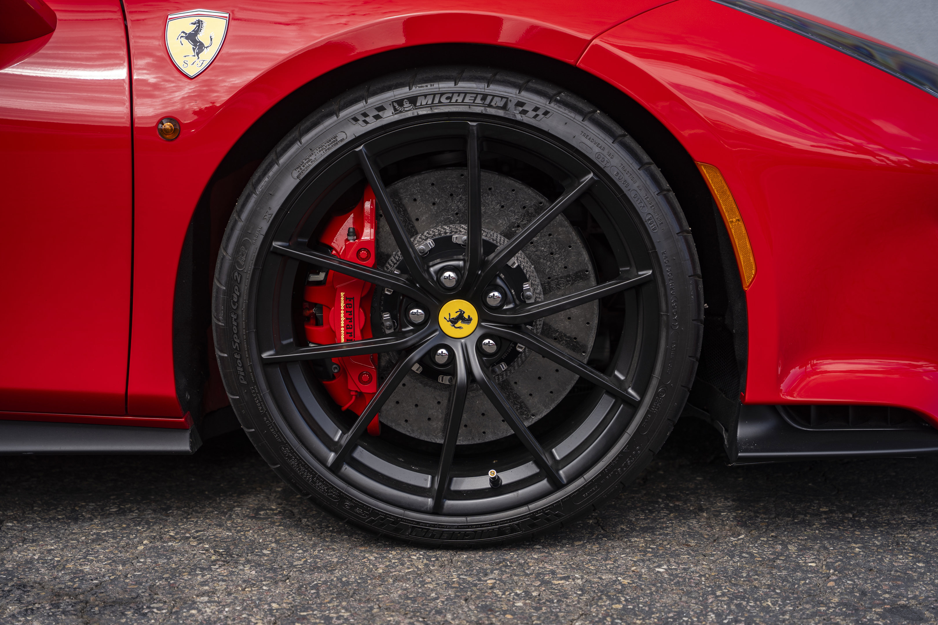 Certified 2020 Ferrari 488 Pista Coupe RWD image 12