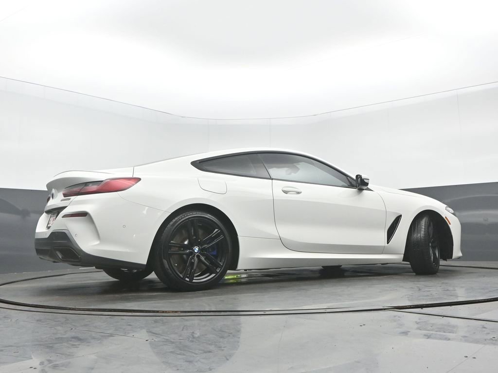 Used 2021 BMW M850i xDrive Coupe w/ Driving Assistance Package AWD/4WD image 31