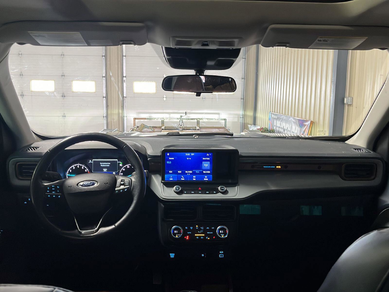 Used 2022 Ford Maverick Lariat w/ Lariat Luxury Package image 22