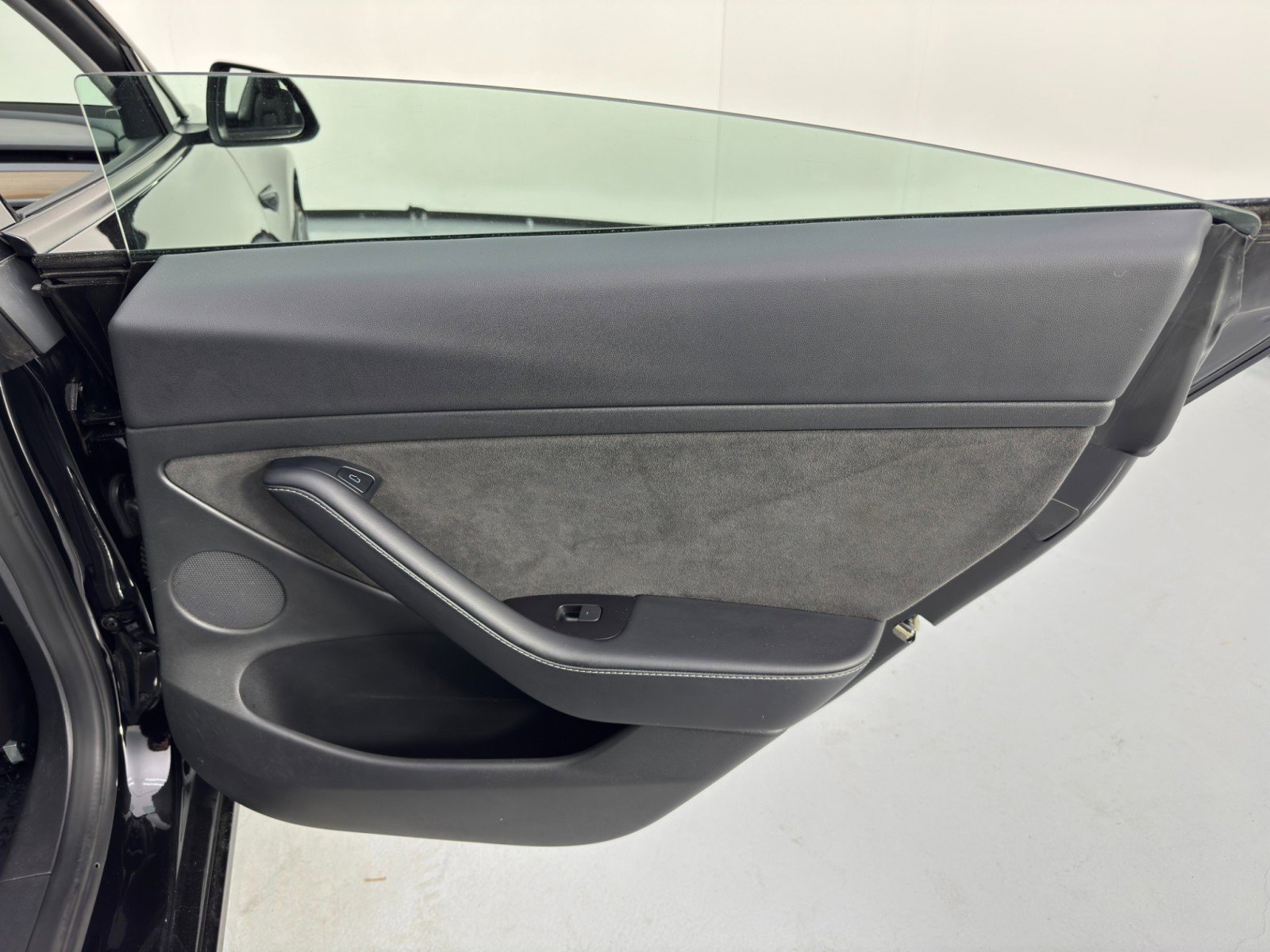 Used 2022 Tesla Model 3 Performance image 45